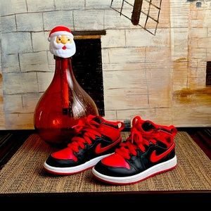 Jordan’s Little Kid Sz 11